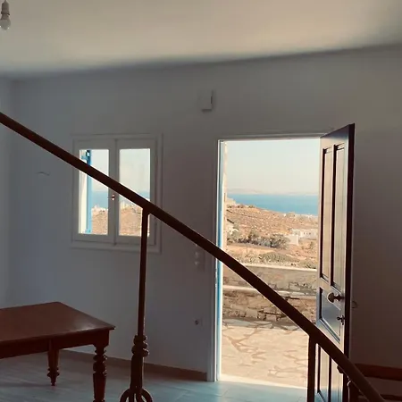 Notte D'agosto A Tinos