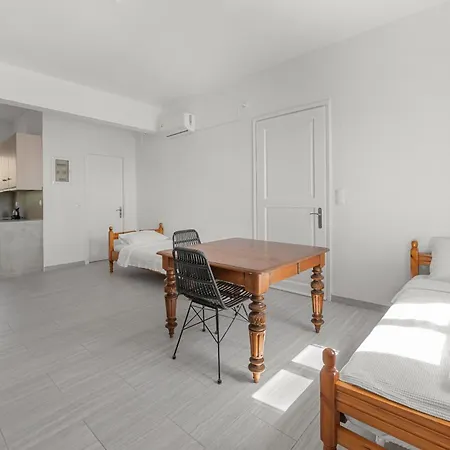 Nyaraló Family House For 5 By Tinosstay